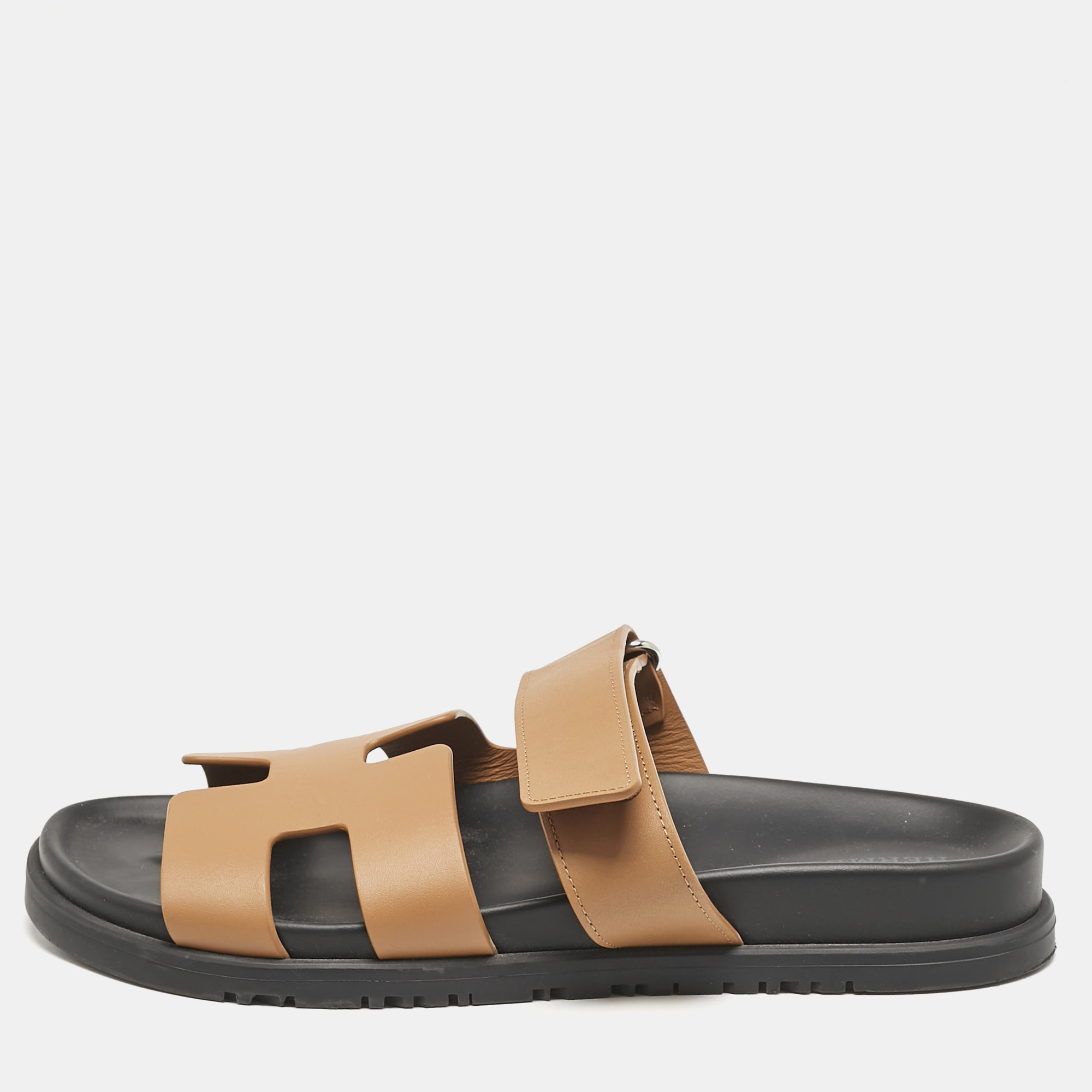 

Hermes Brown Leather Chypre Flat Sandals Size