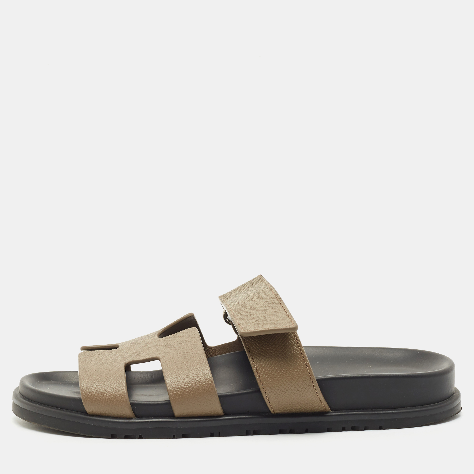 

Hermes Brown Leather Chypre Sandals Size