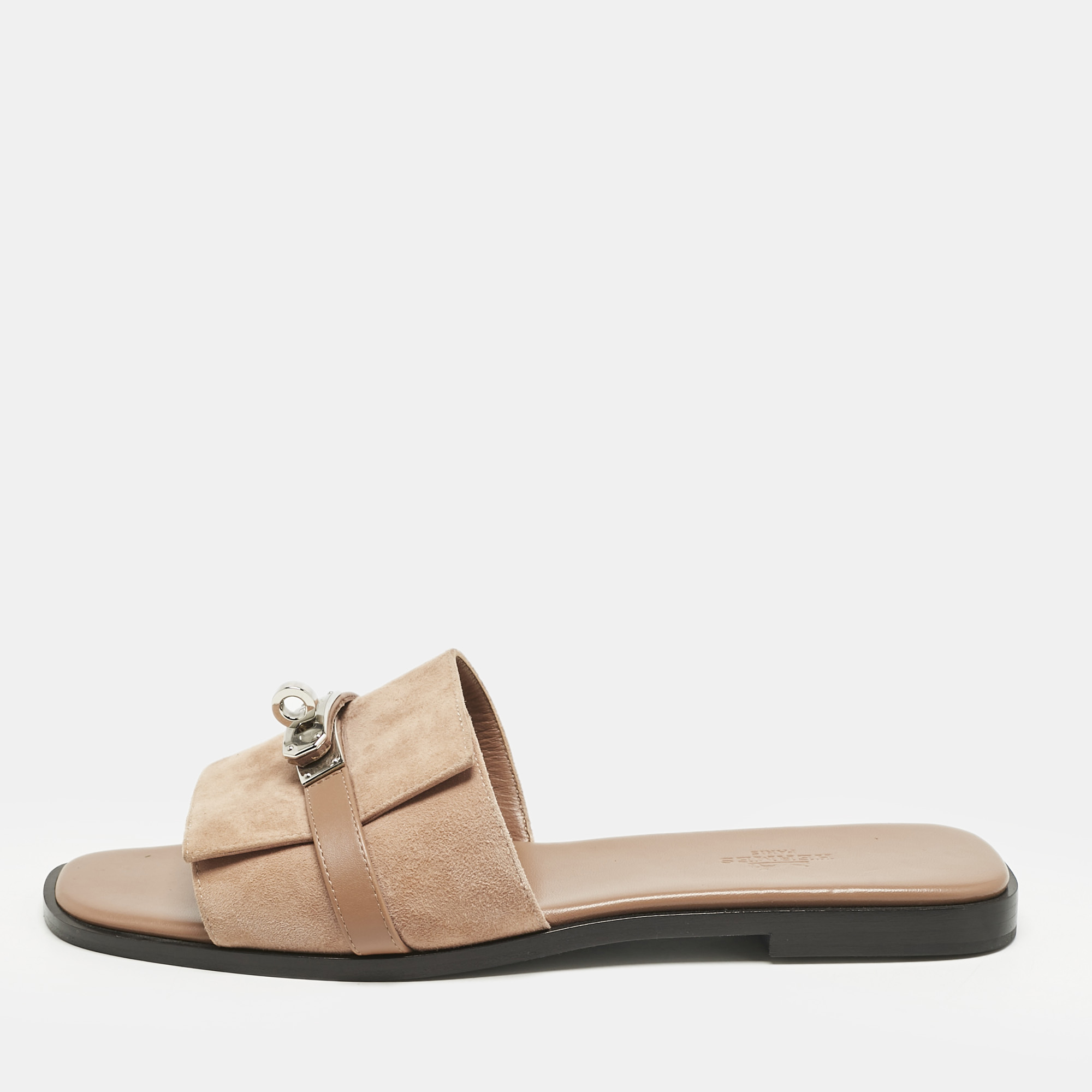 

Hermes Light Brown Suede Giulia Flat Slides Size