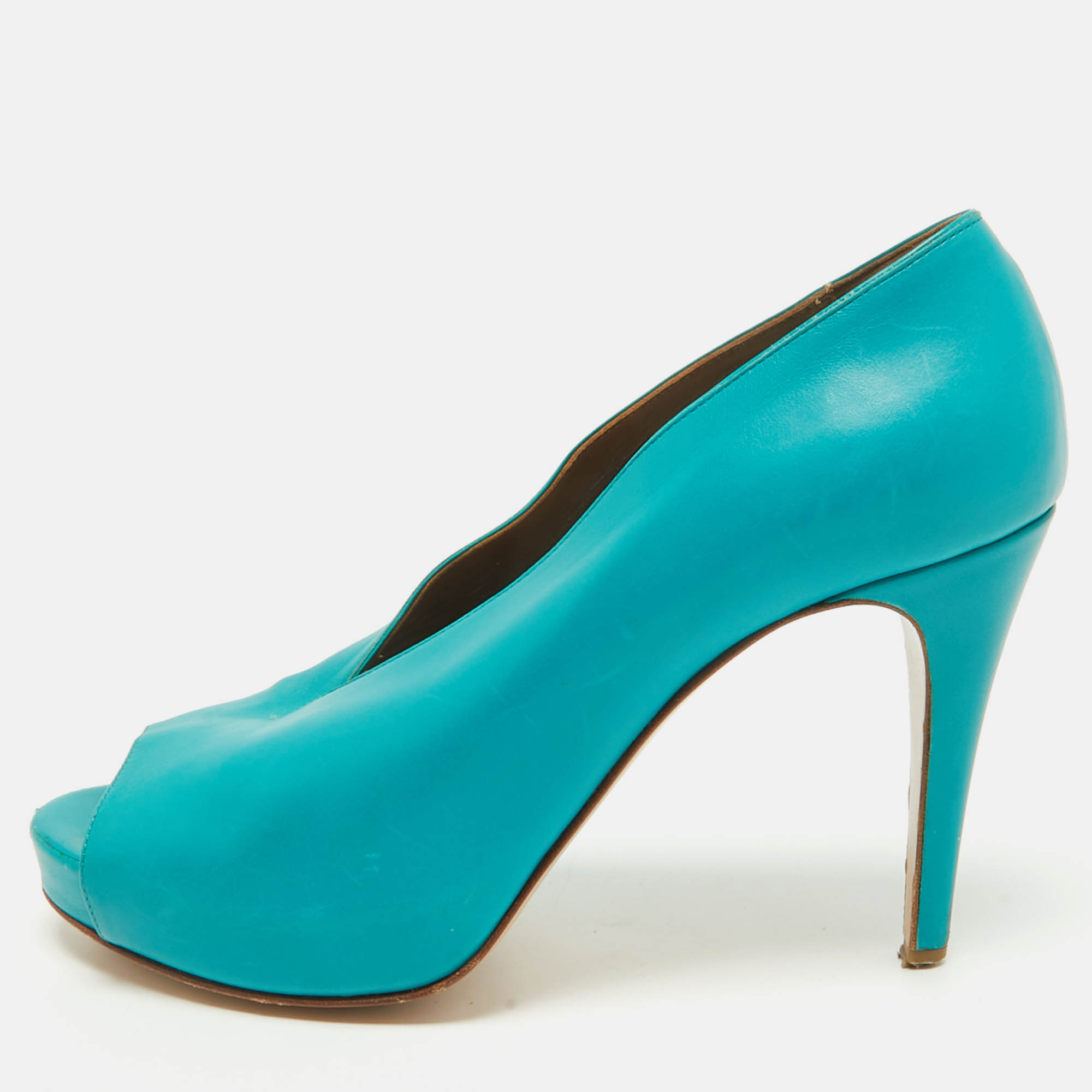 

Hermes Blue Leather V-Neck Peep Toe Platform Pumps Size