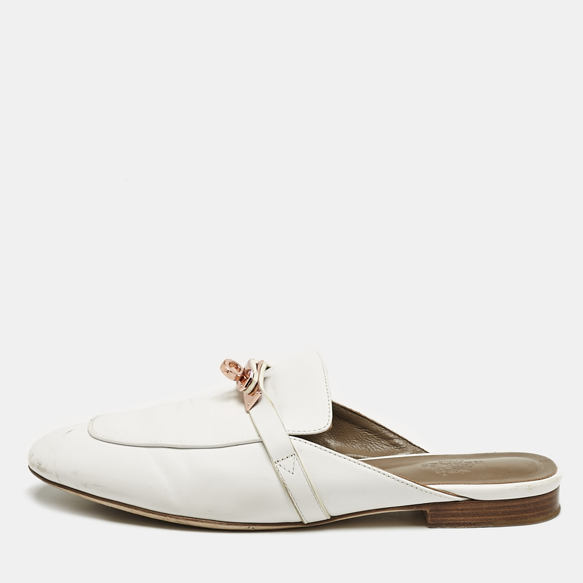 

Hermes White Leather Oz Flat Mules Size