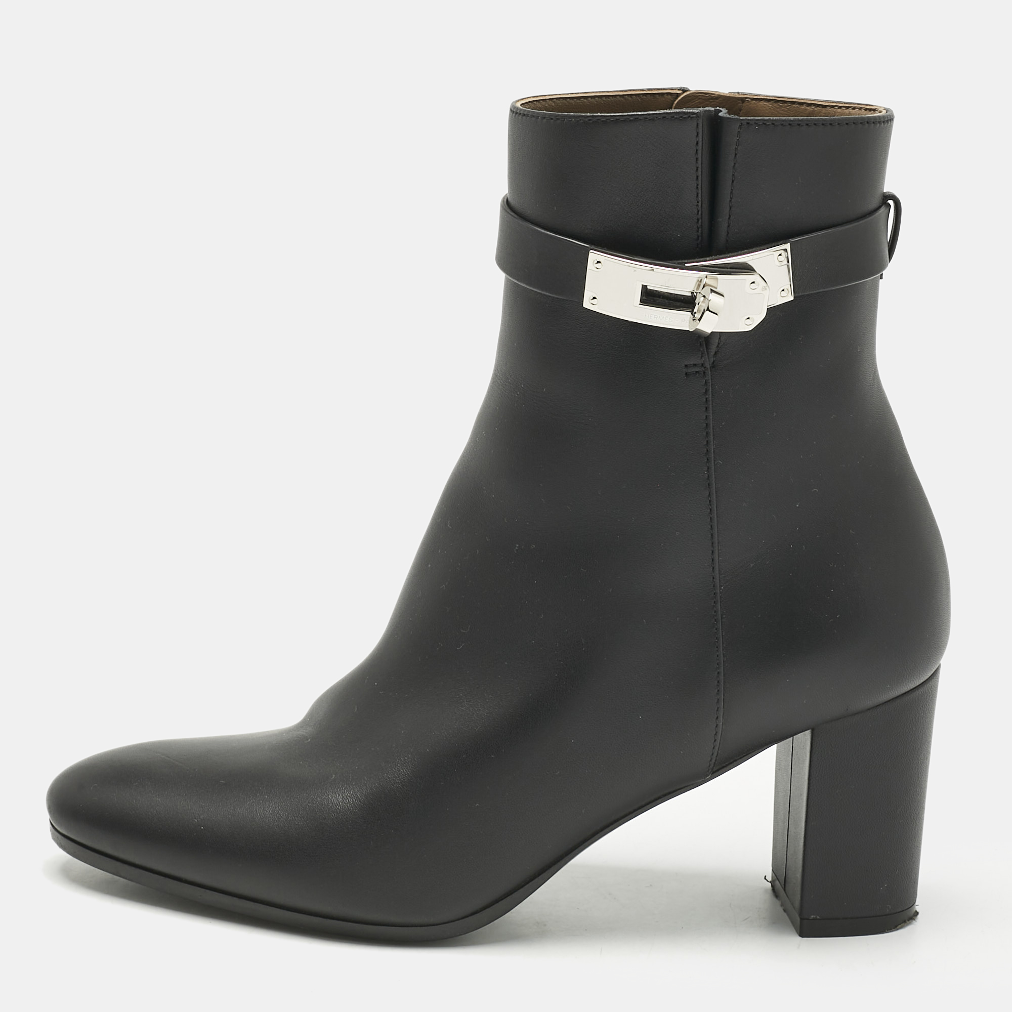 

Hermes Black Leather Saint Germain Ankle Boots Size