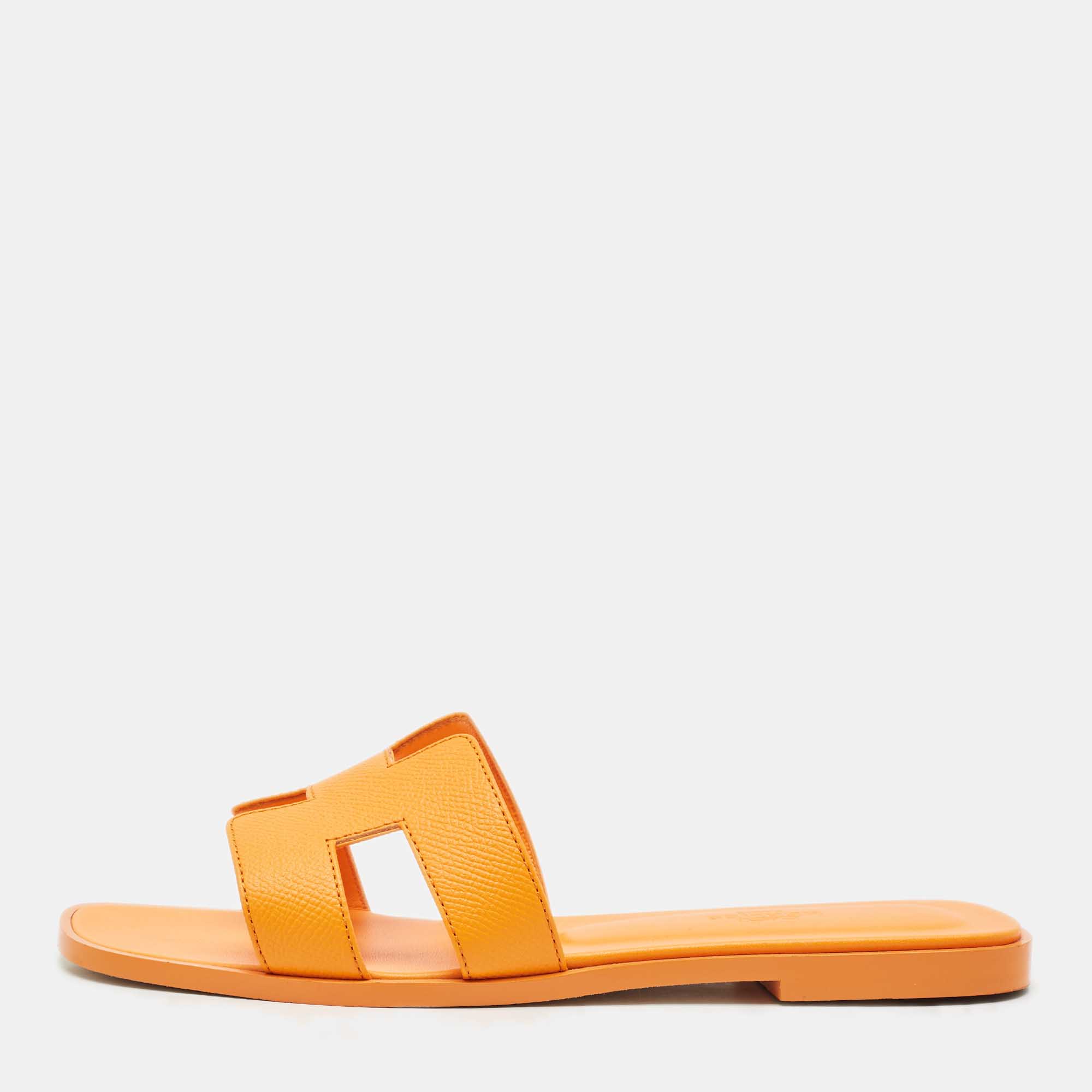 

Hermes Orange Leather Oran Flat Slides Size