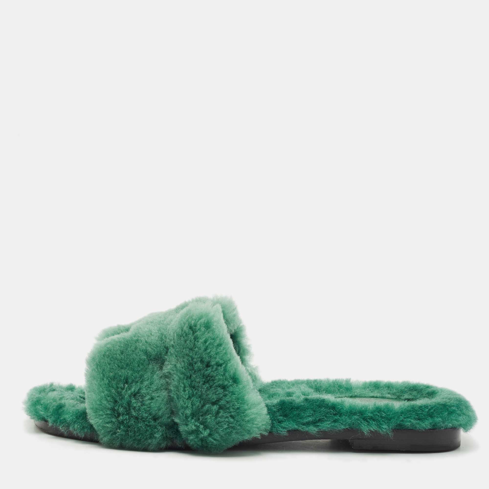 Pre-owned Hermes Green Shearling Fur Oran Flat Slides Size 37.5