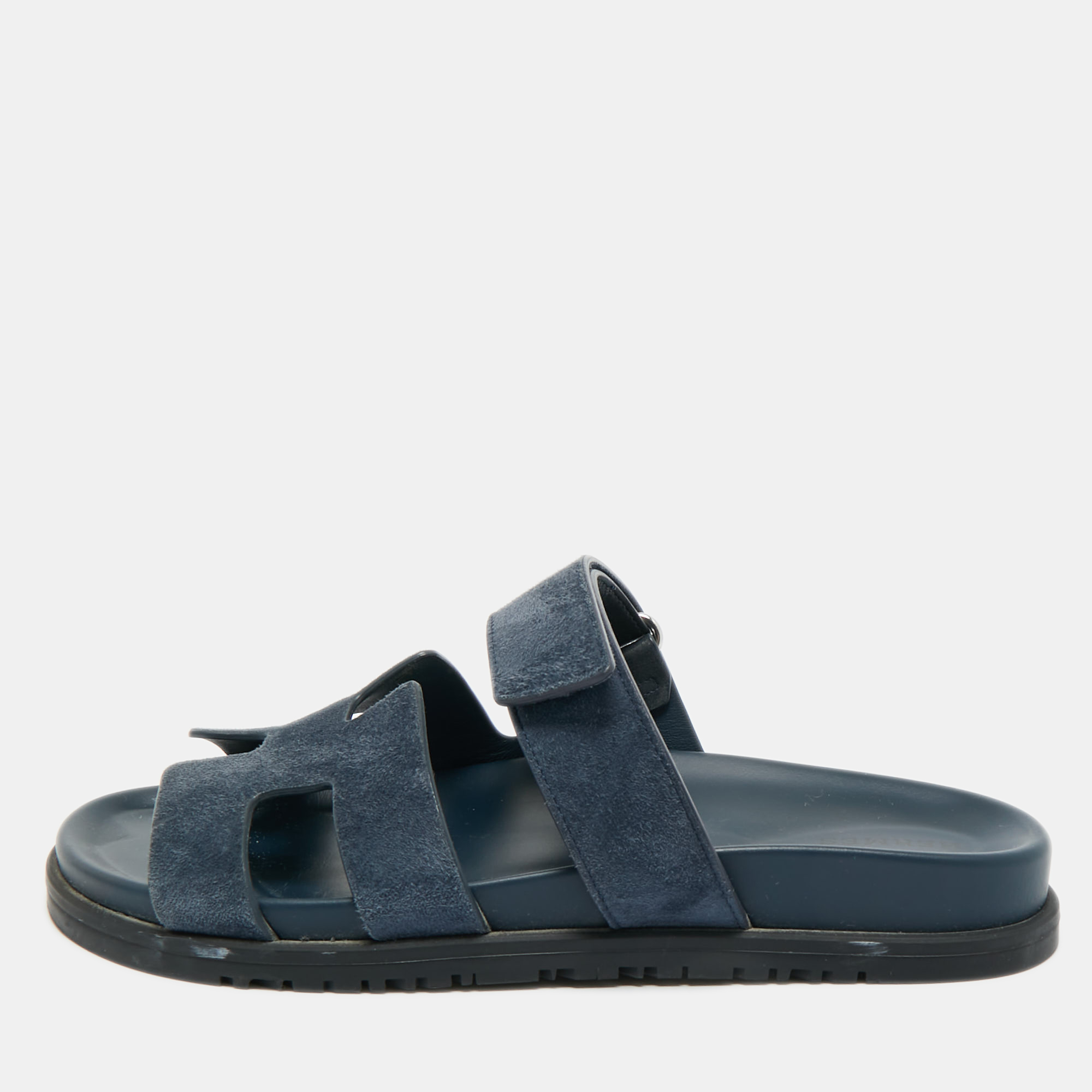 

Hermes Navy Blue Suede Chypre Sandals Size