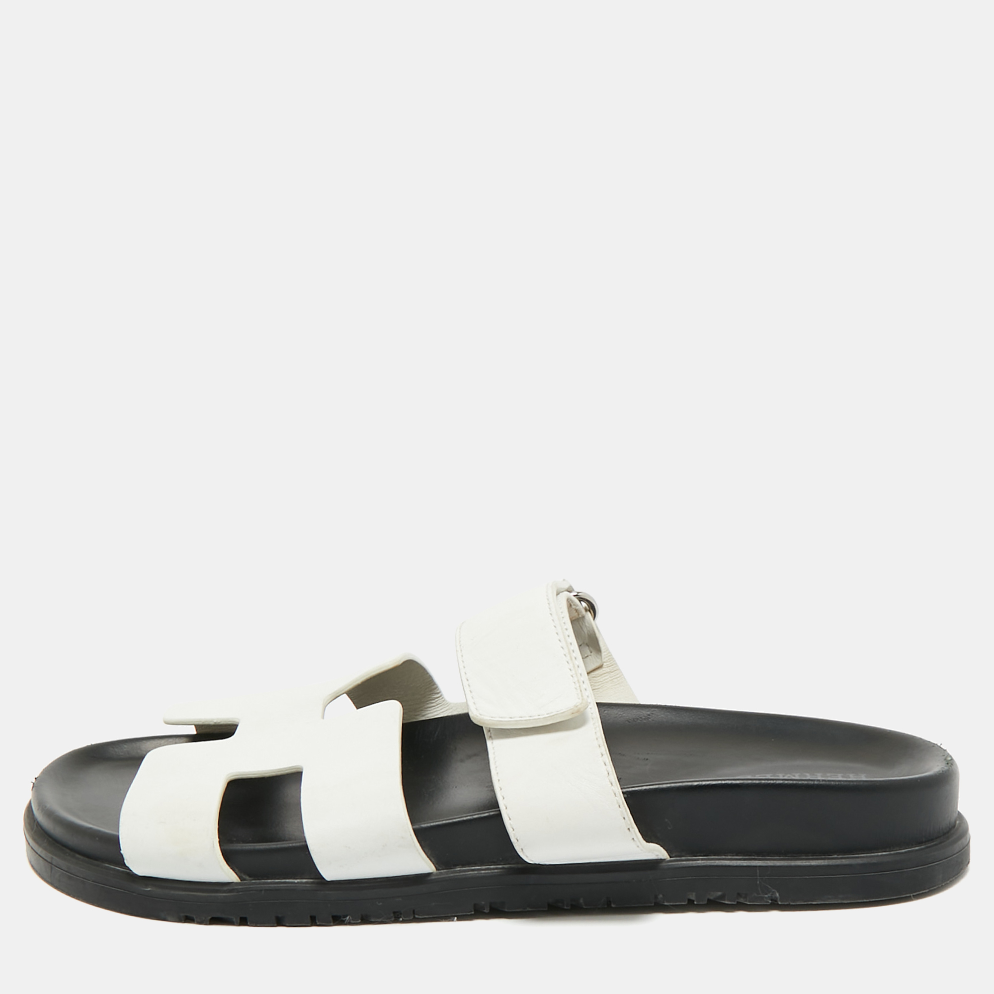 

Hermes White Leather Chypre Sandals Size