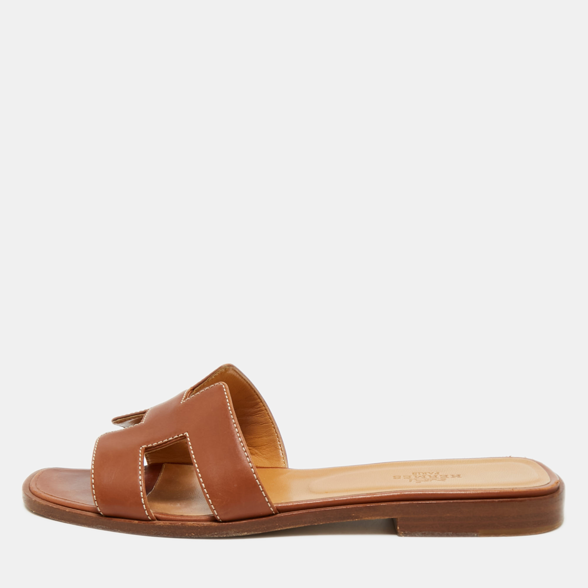 

Hermes Brown Leather Oran Flat Slides Size