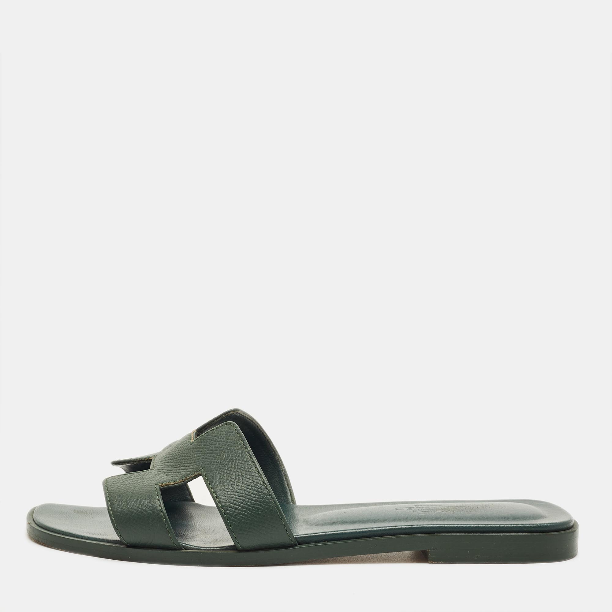 Pre-owned Hermes Green Leather Oran Flat Slides Size 37