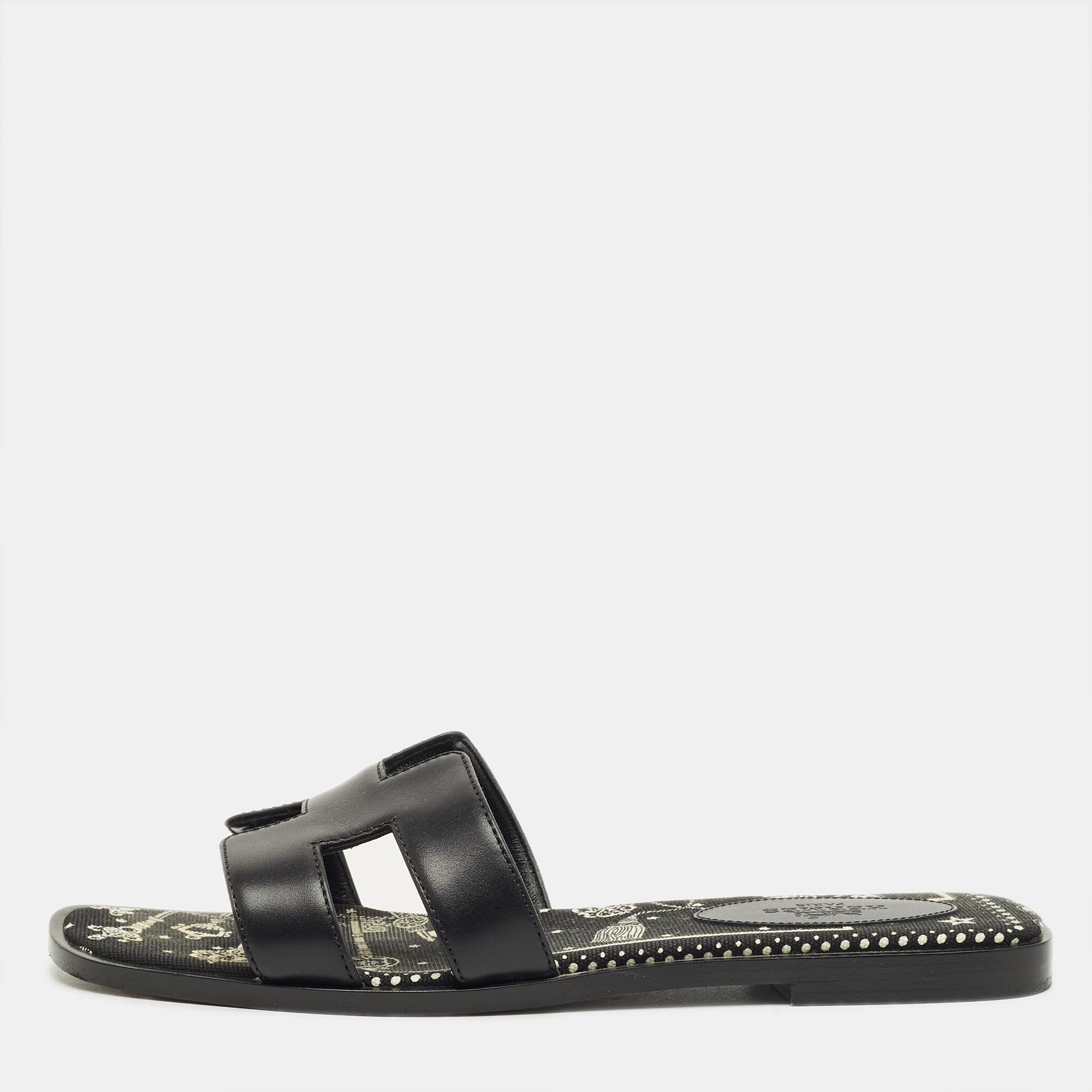 Pre-owned Hermes Black Leather Oran Flat Slides Size 36.5