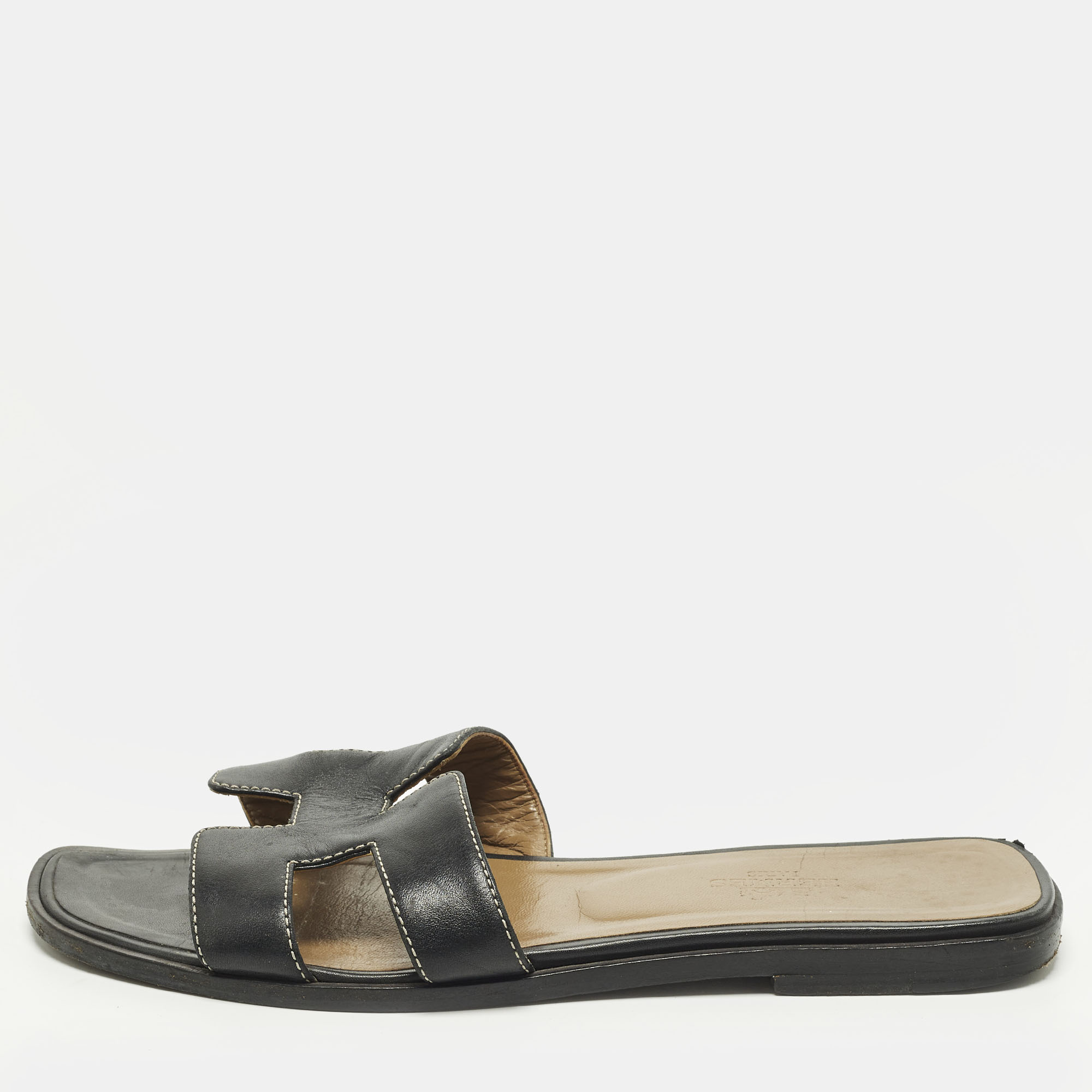 

Hermes Oran Size  Black Leather Flat Slide