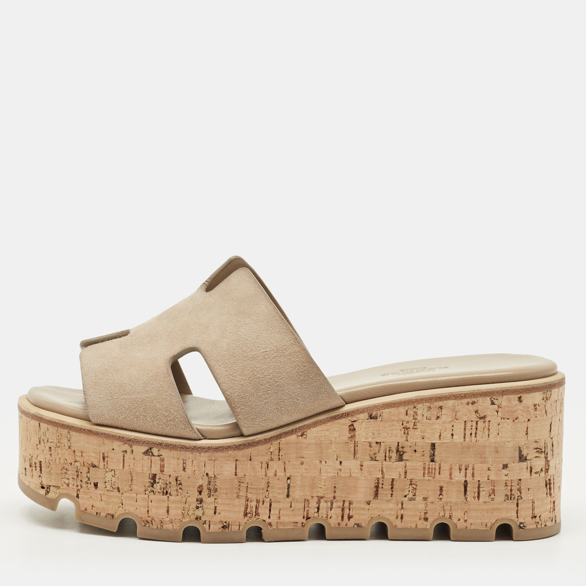 

Hermes Eze Size  Beige Suede Wedge Sandals