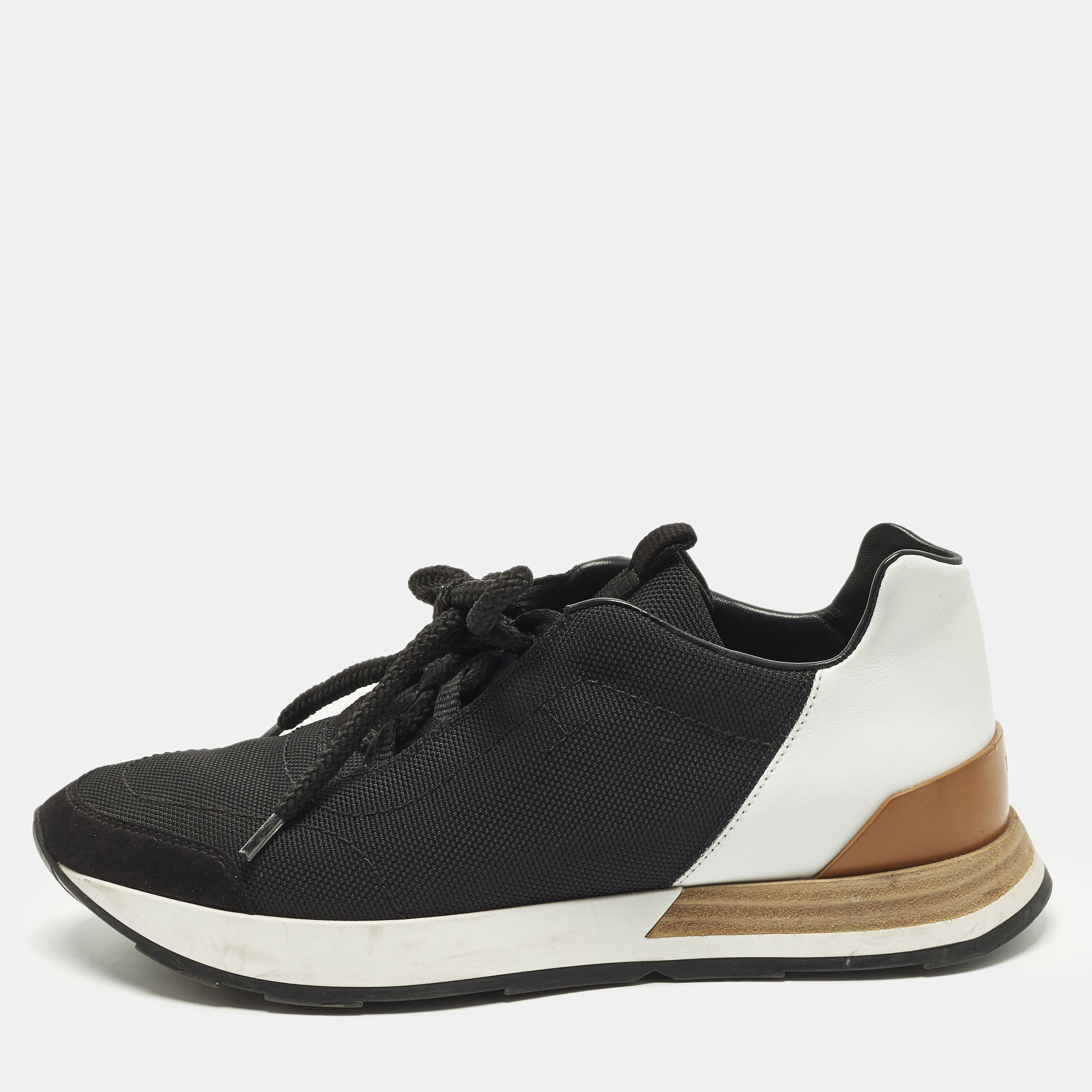 

Hermes Miles Size  Black Fabric and Suede Low Top Sneakers
