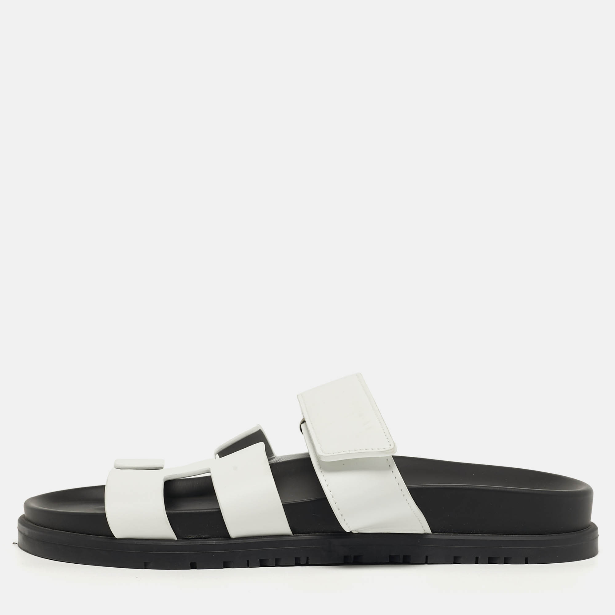 

Hermes Chypre Size  White Leather Flat Sandals