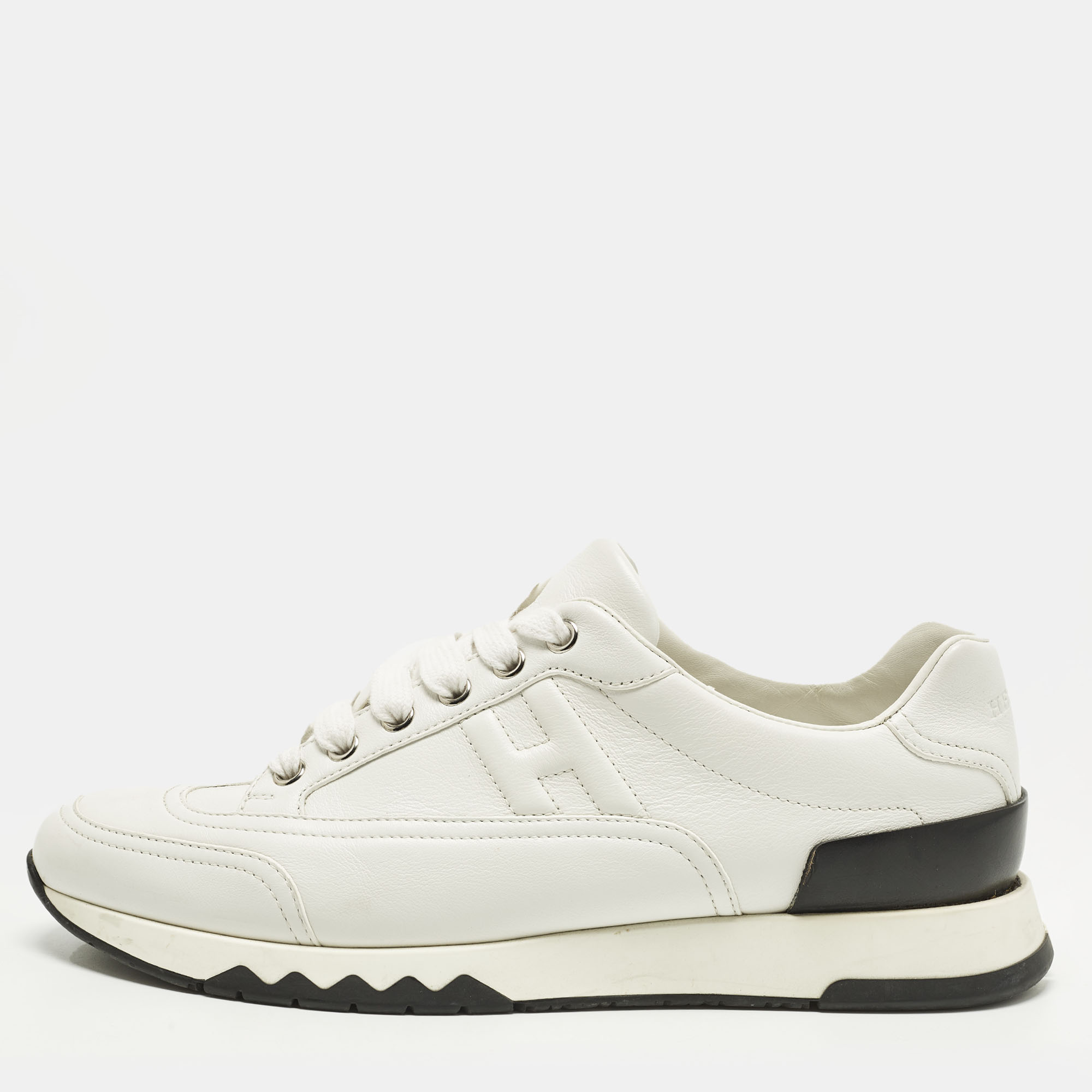 

Hermes Trail Size  White Leather Lace Up Sneakers