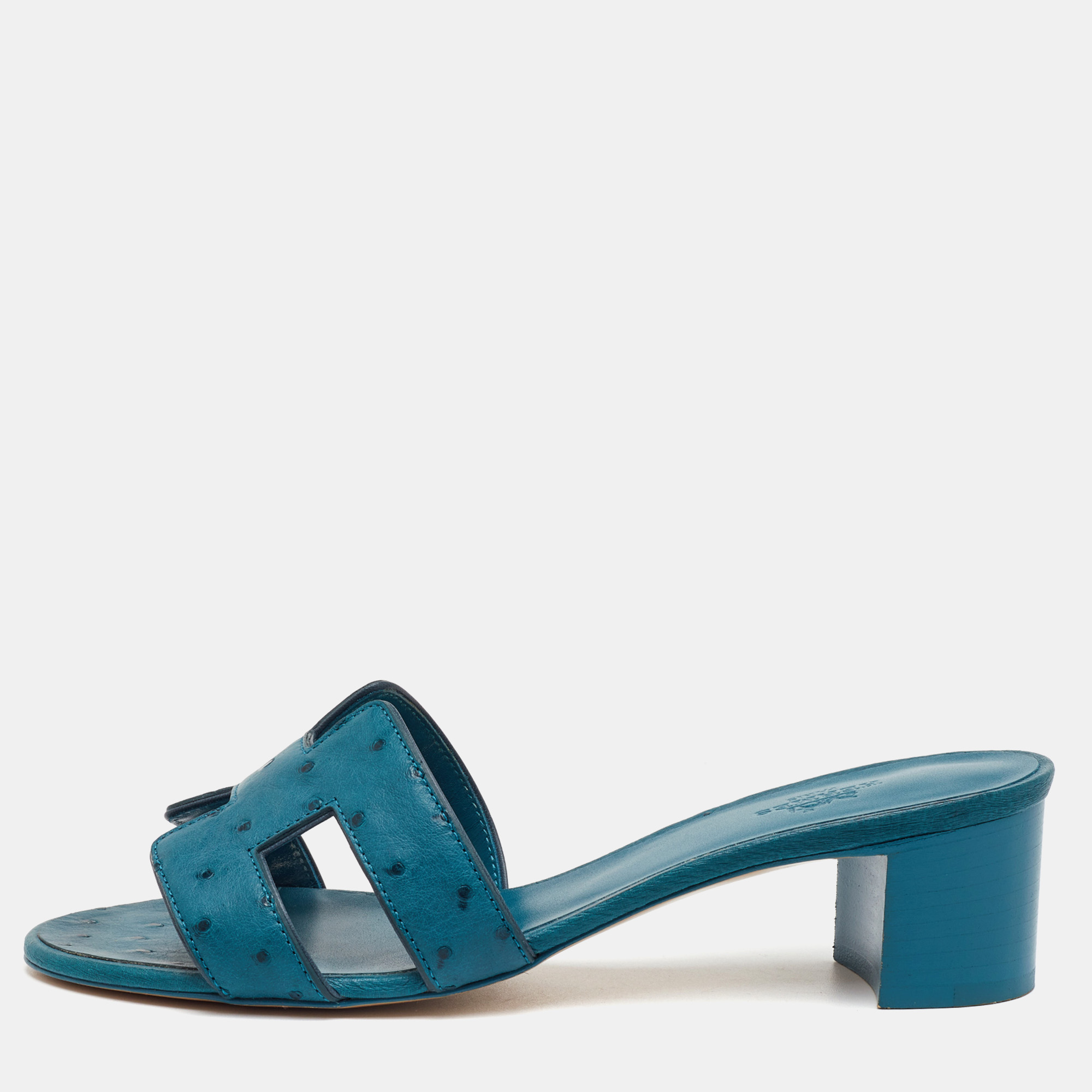 

Hermes Oasis Size  Blue Ostrich Leather Slide Sandals