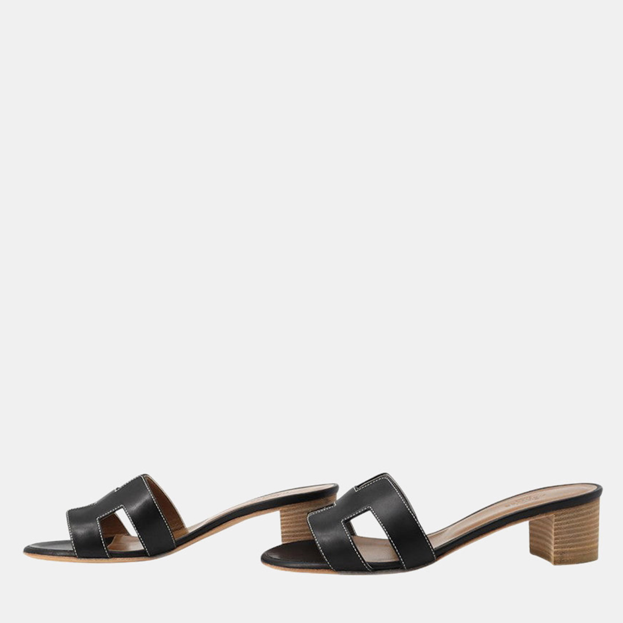 

Hermes Oazis Sandals Black Leather Size 36H