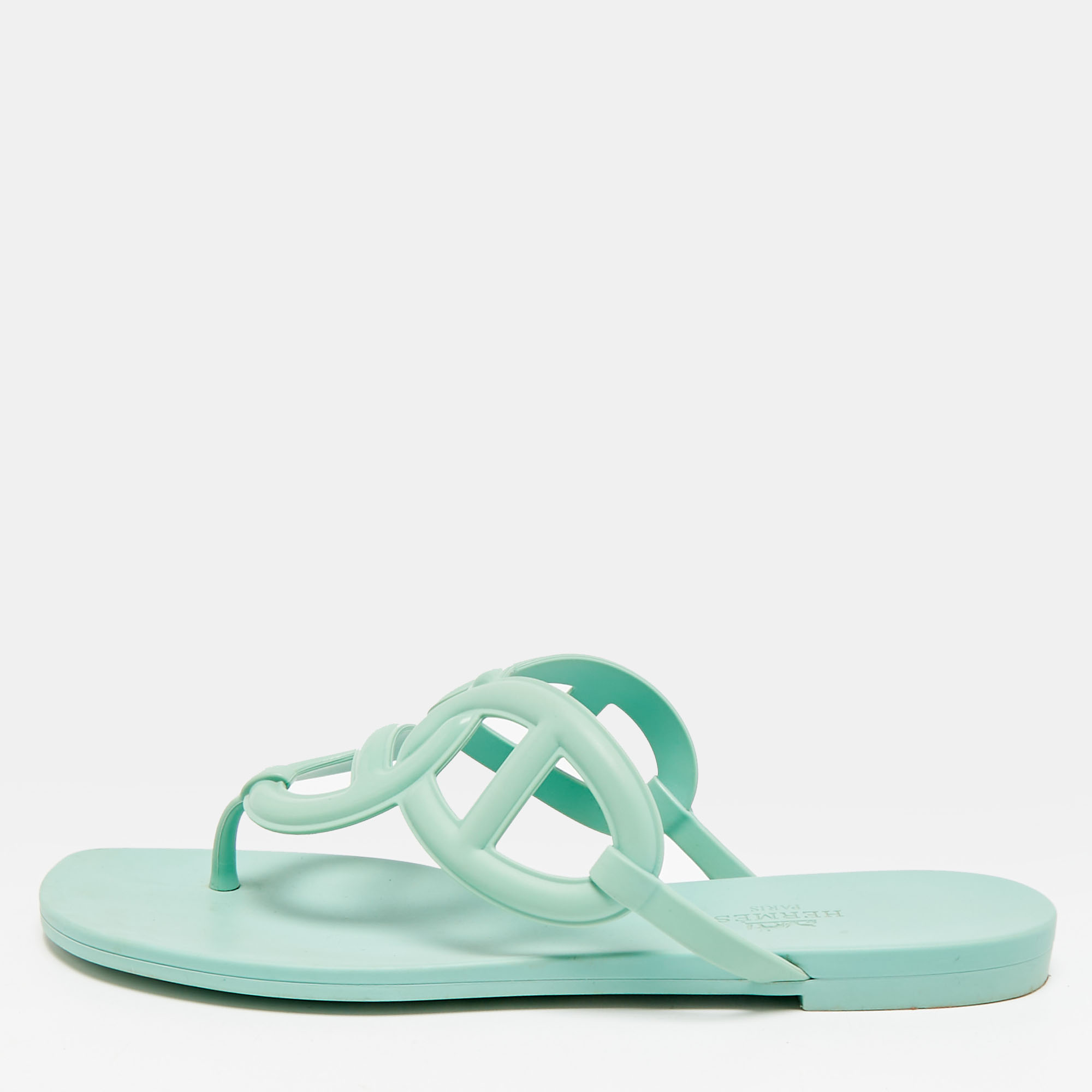 

Hermes Egerie Size  Mint Green Rubber Thong Flat Sandals