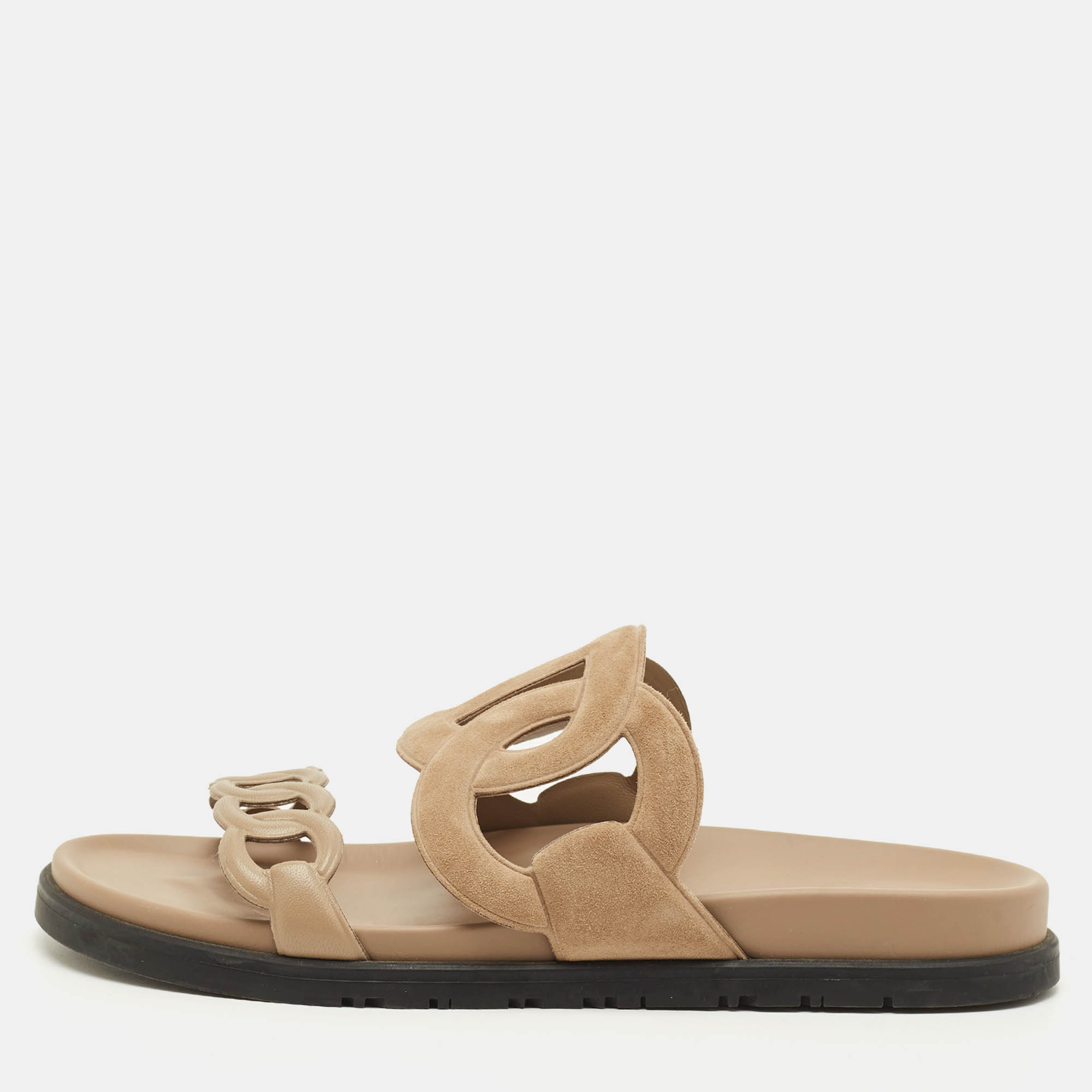 

Hermes Extra Size  Beige Leather and Suede Flat Sandals