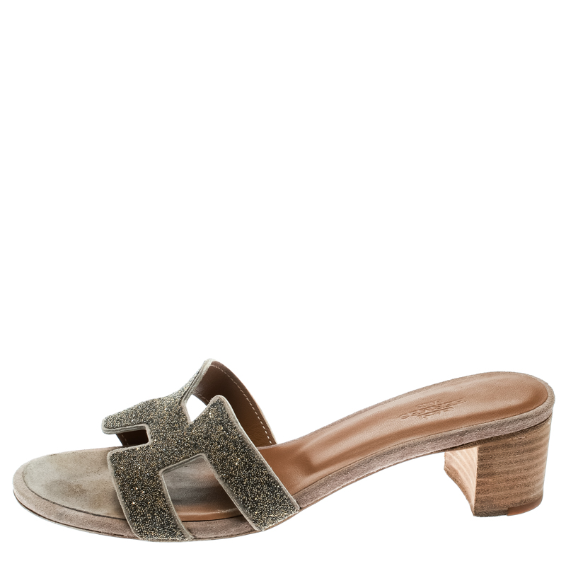 

Hermes Gold Glitter Leather Oasis Slide Sandals Size, Beige