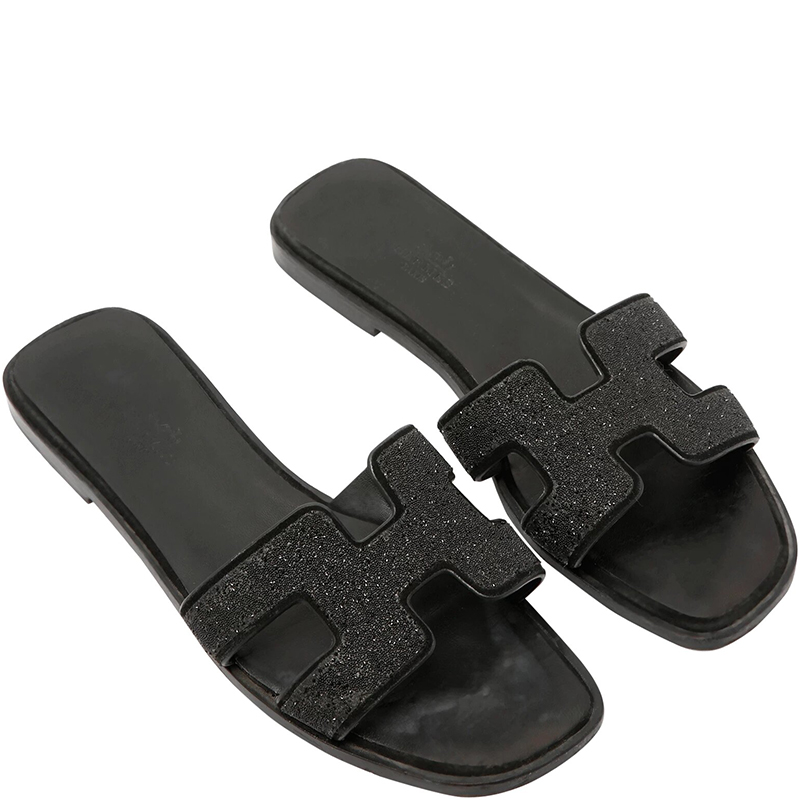 hermes slippers black