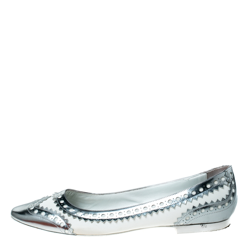 

Hermès Silver/White Brogue Leather Ballet Flats Size