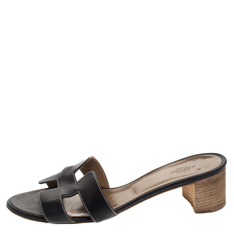 

Hermes Black Leather Oasis Open Toe Sandals Size
