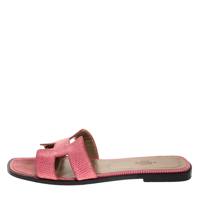 

Hermes Pink Lizard Oran Slide Flats Size