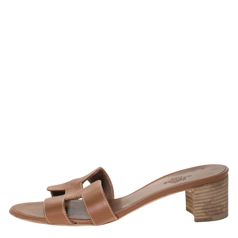 

Hermes Brown Leather Oasis Slides Size