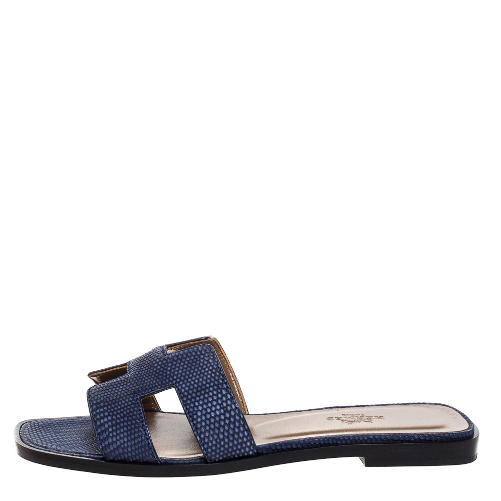 

Hermes Blue Lizard Oran Flat Sandals Size