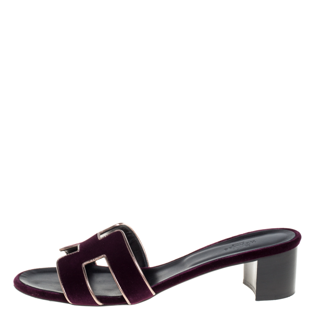

Hermes Purple Velvet Oasis Slide Sandals Size