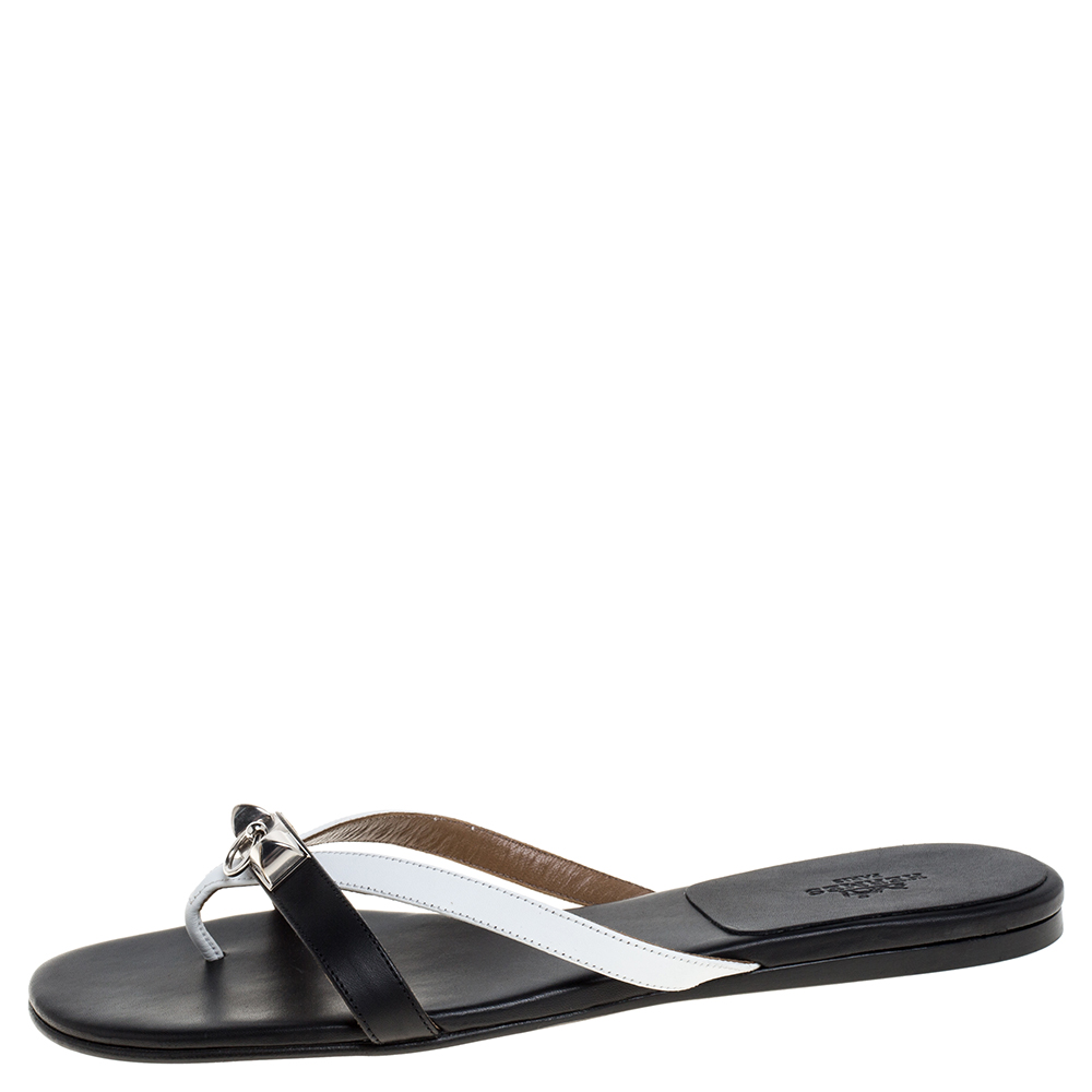 

Hermes Black/White Leather Corfu Thong Sandals Size