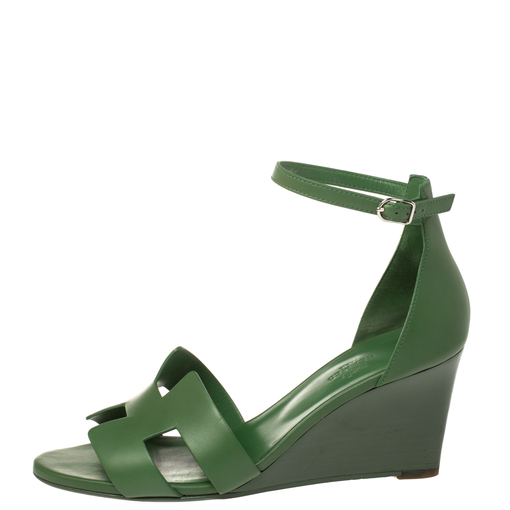 

Hermès Green Leather Legend Wedge Sandals Size