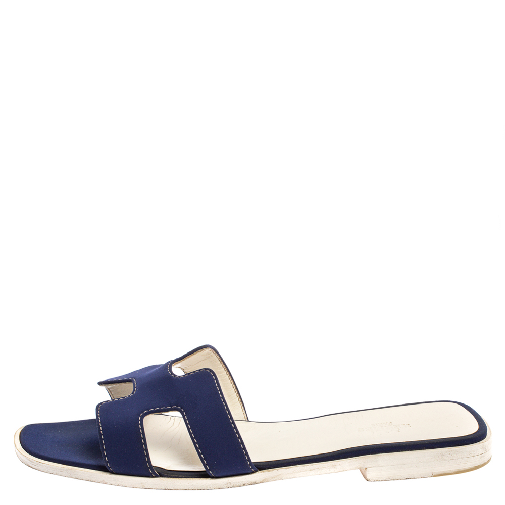 

Hermes Blue Fabric Oran Flat Slides Size