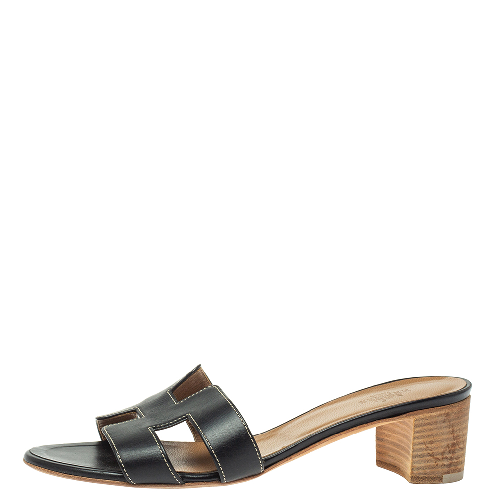 

Hermes Black Leather Oran Sandals Size