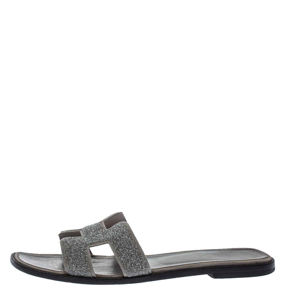 

Hermes Grey/Silver Glitter Leather Oran Flat Slides Size
