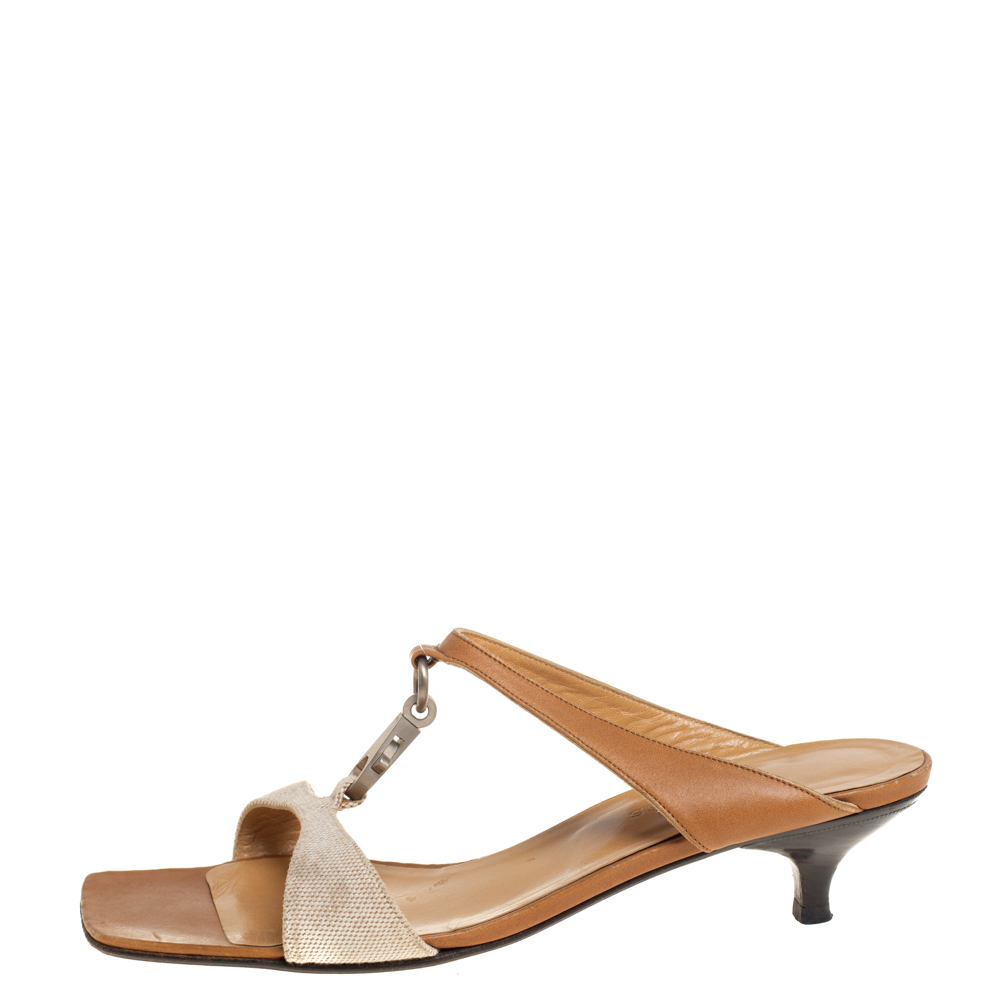 

Hermes Tan/Cream Leather And Canvas Slide Sandals Size