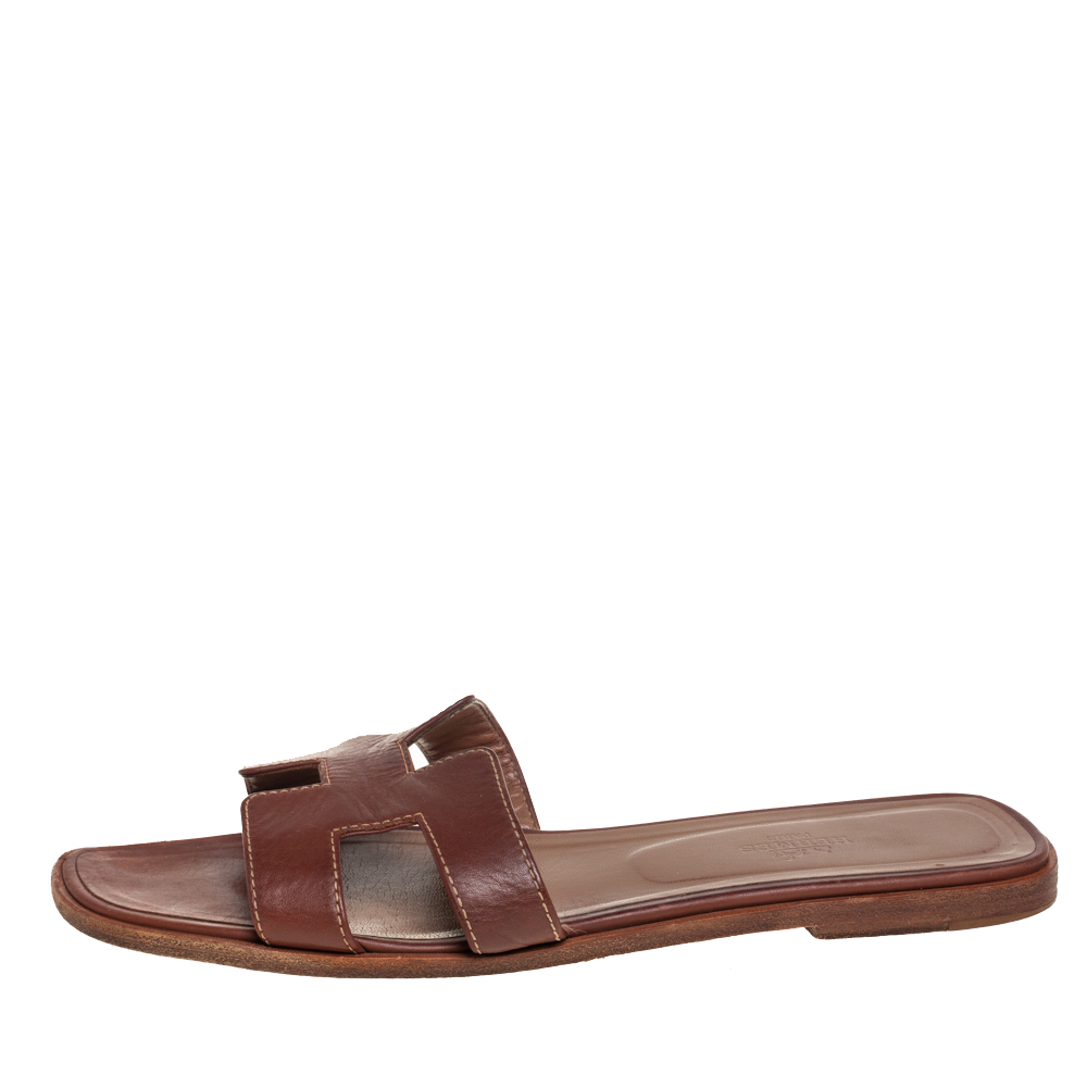 

Hermès Brown Leather Oran Sandals Size
