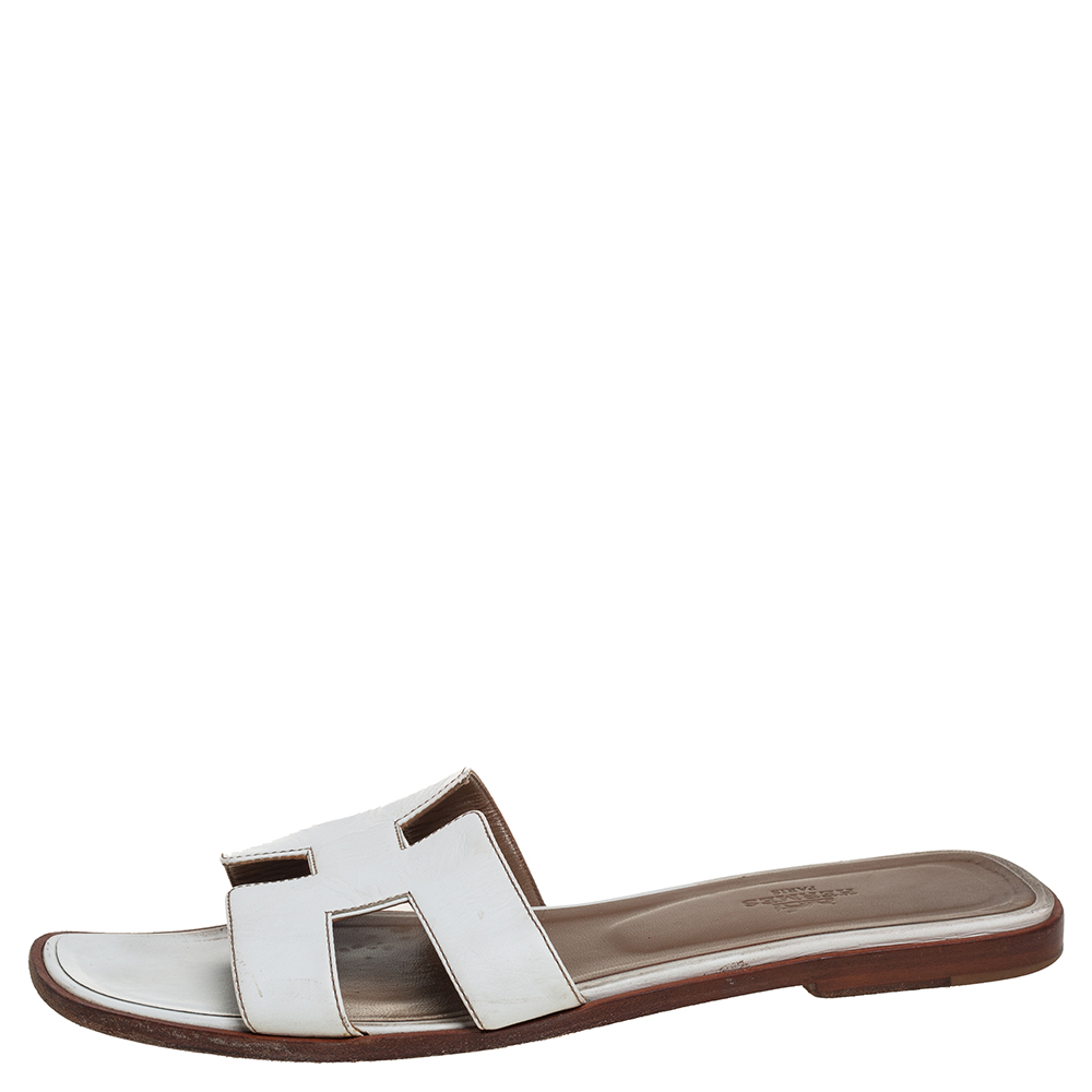 

Hermes White Leather Oran Slide Sandals Size