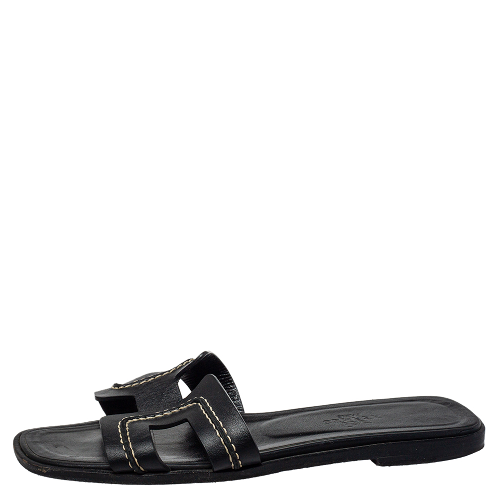 

Hermes Black Leather Oran Stitched Flat Slide Size