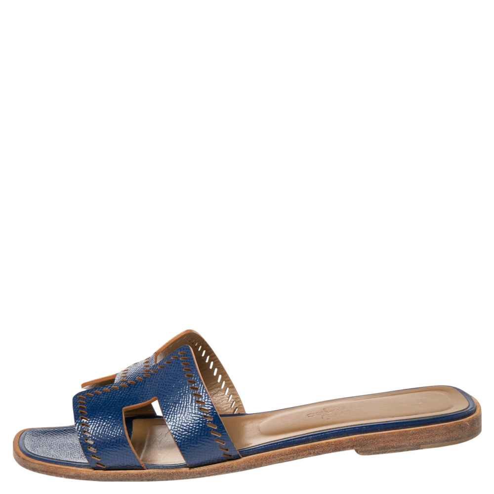 

Hermes Blue Perforated Leather Oran Sandals Size