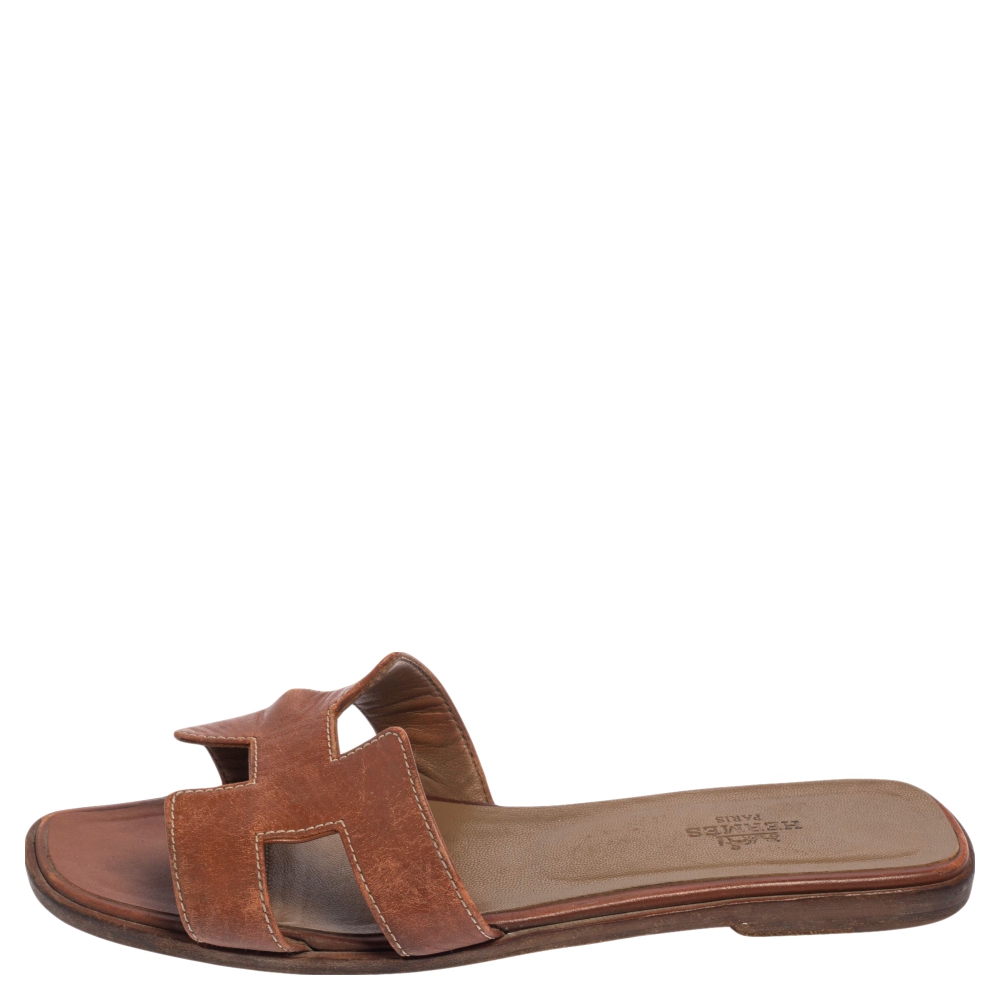 

Hermes Brown Leather Oran Flats Size