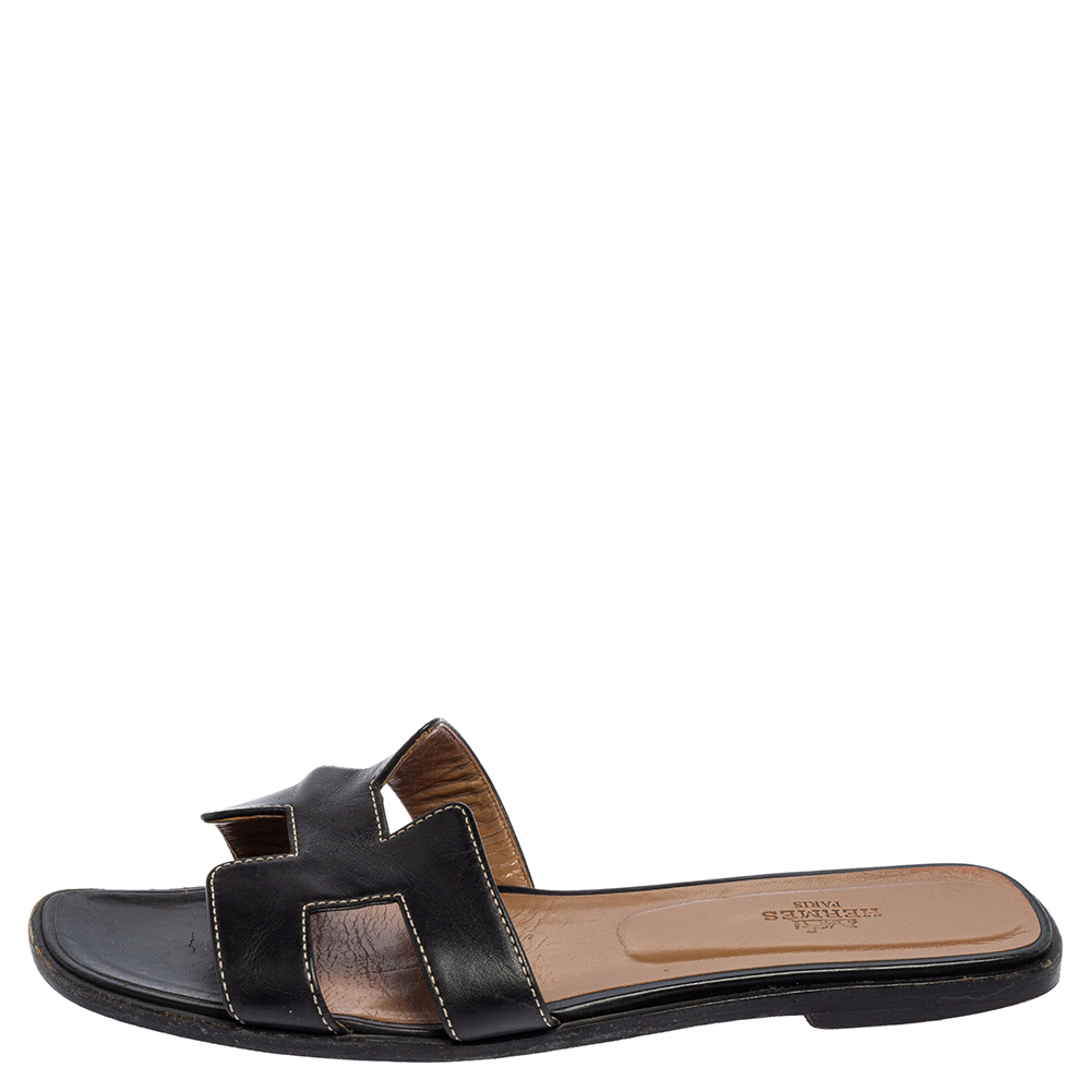 

Hermes Black Leather Oran Sandals Size