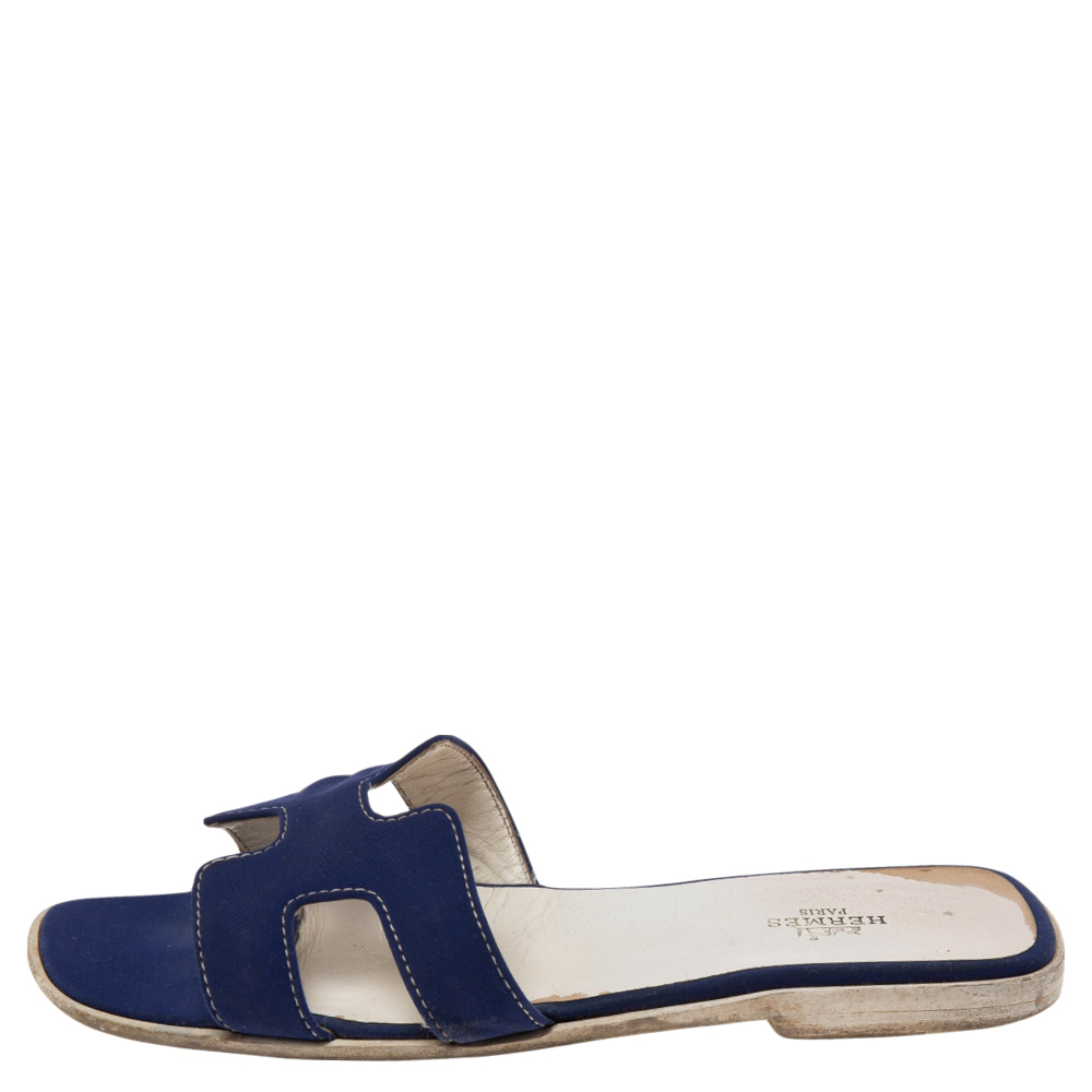 

Hermes Blue Fabric Oran Flat Sandals