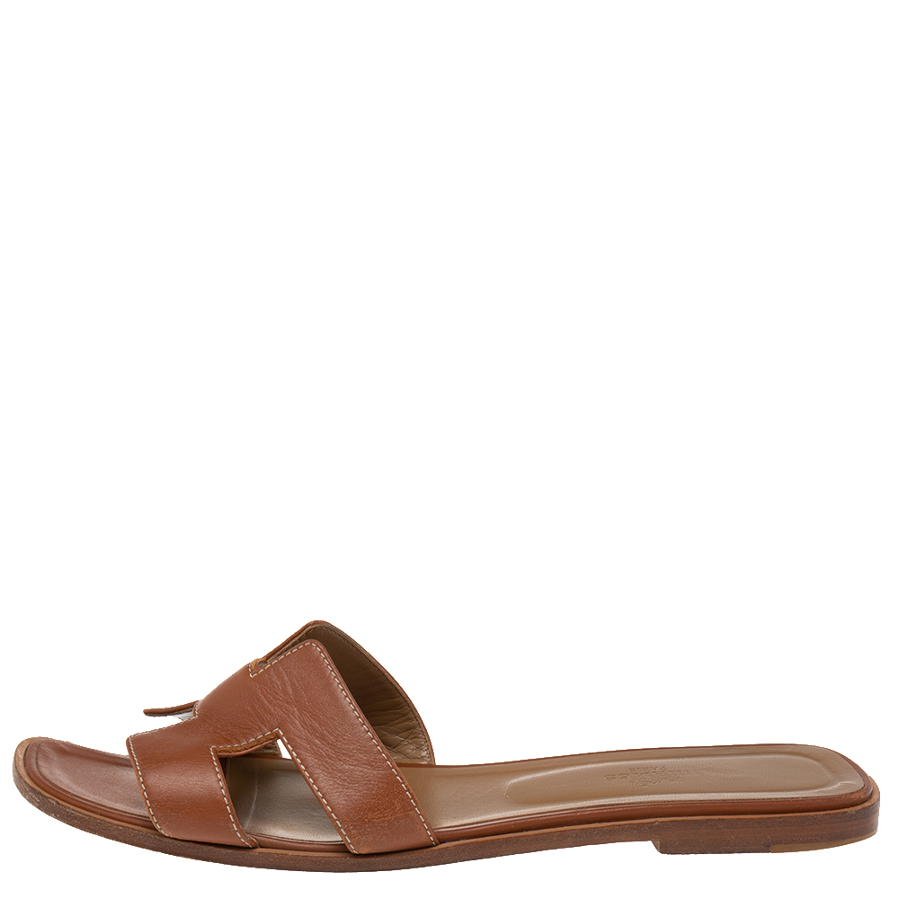 

Hermes Brown Leather Oran Flat Slides Size