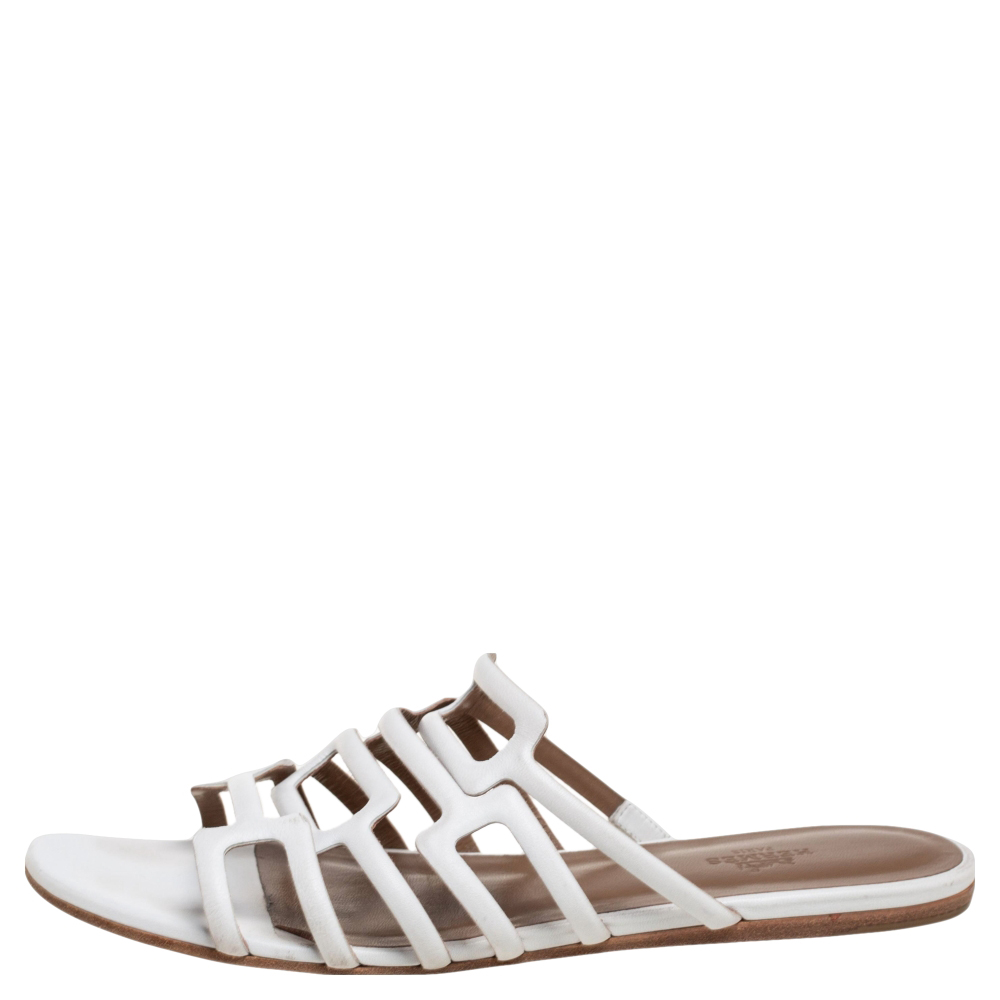 

Hermès Leather Olympe Flat Slides Size, White