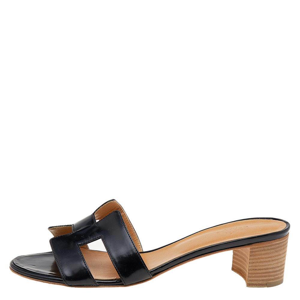 

Hermès Black Leather Oasis Slide Sandals Size