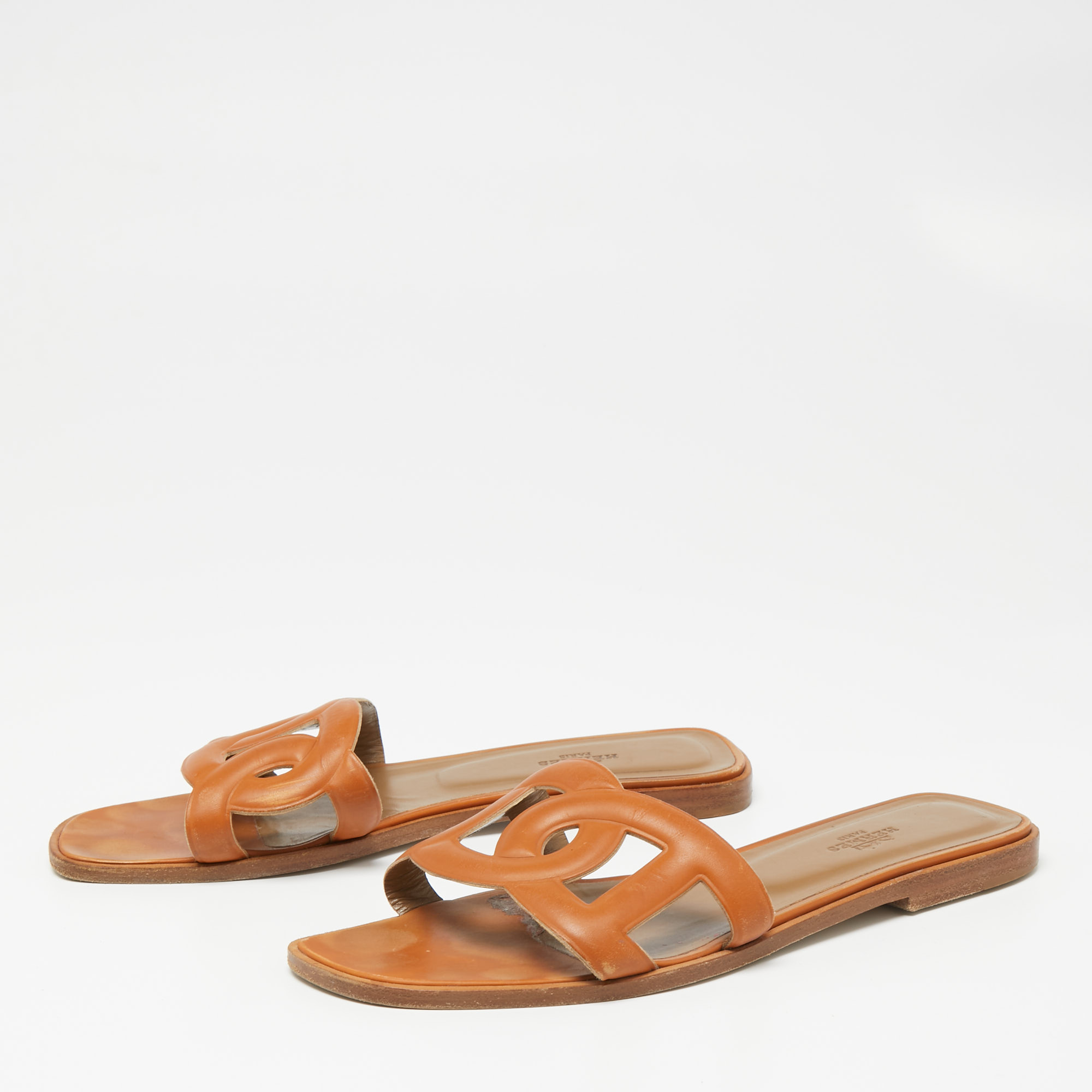 

Hermes Brown Leather Aloha Sandals Size