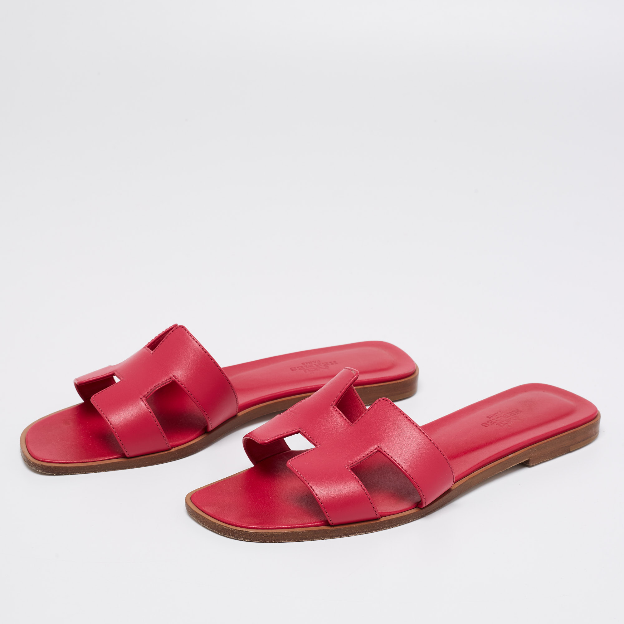 

Hermes Pink Leather Oran Slide Sandals Size