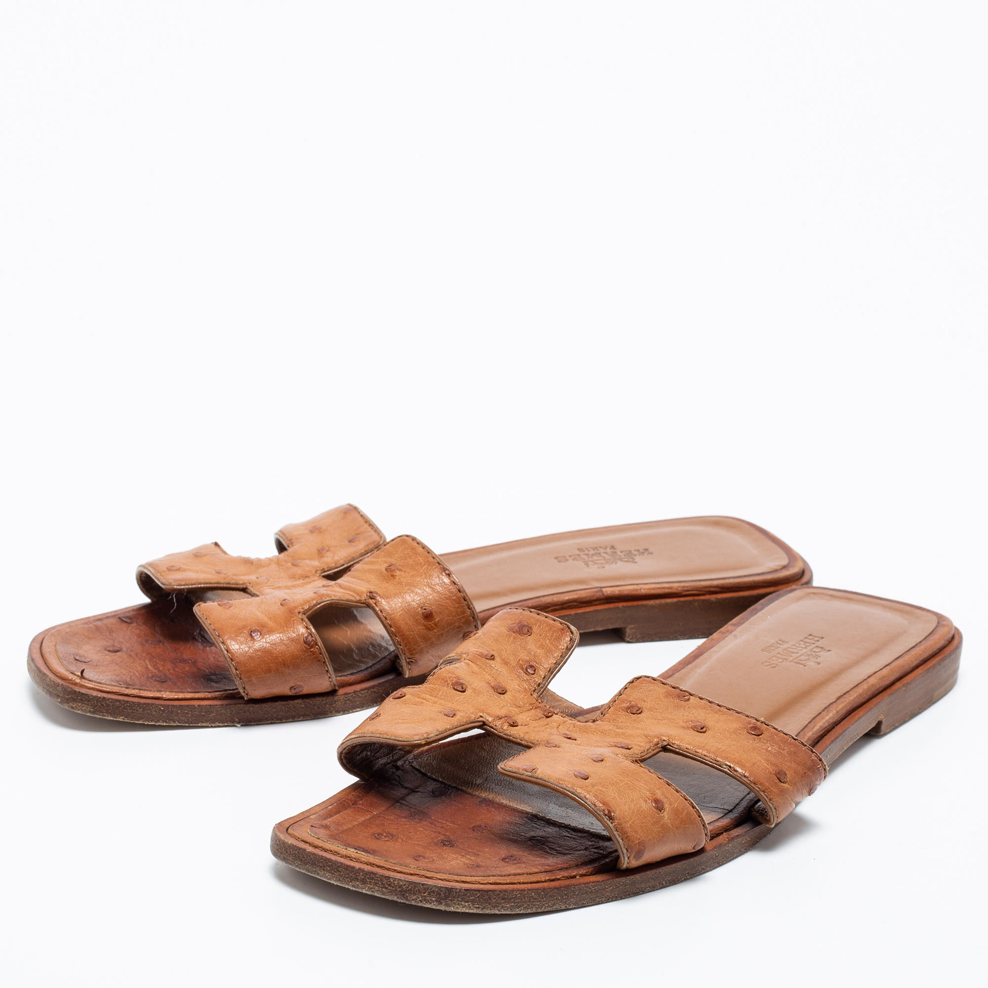 

Hermes Brown Ostrich Leather Oran Sandals Size