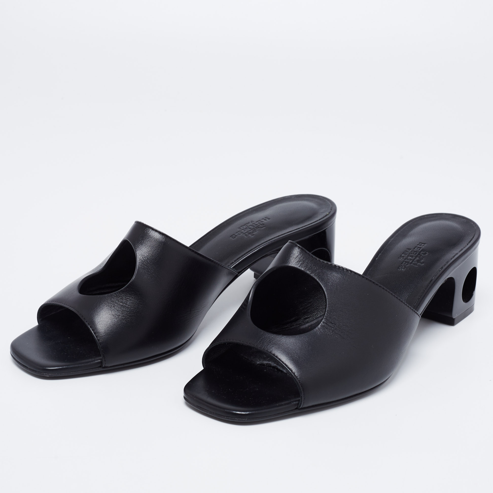 

Hermes Black Leather Elia Slide Sandals Size